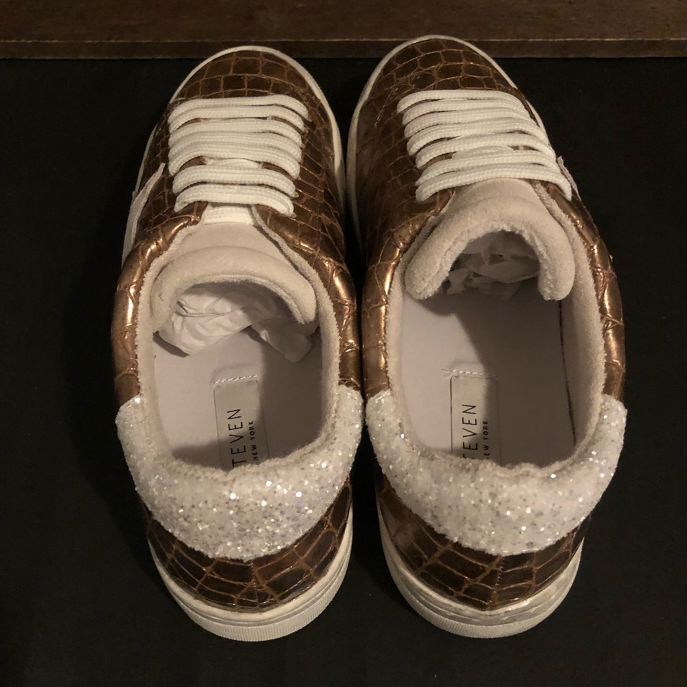 STEVEN NY Rubie Copper Croco Distressed Sneakers - Picture 9 of 16